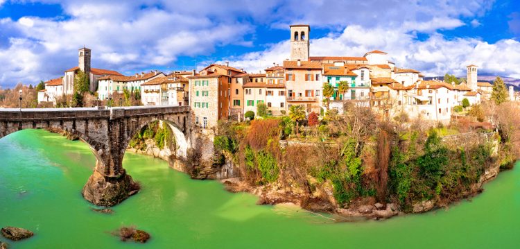 Una villa monofamiliare in Friuli dove i serramenti fanno la differenza