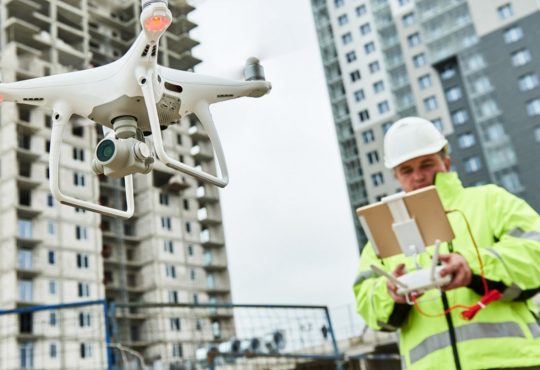 Come usare i droni per il settore immobiliare. Trucchi e soluzioni pratiche per usare i droni nei servizi di due diligence