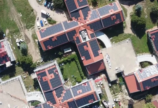 Realizzare un impianto da 1 MW su più edifici di una struttura socio-sanitaria