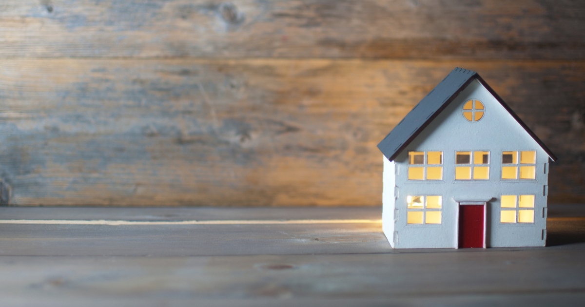 Immobili ante 67, il TAR Lazio chiarisce i limiti della prova: non basta dichiarare l’epoca per evitare la demolizione