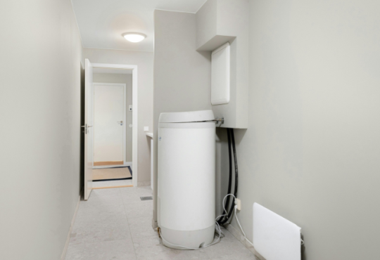 Scaldabagno a pompa di calore: quando conviene e quali aspetti valutare prima dell’acquisto