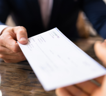 Geometri, parcelle e cartelle fiscali: quando la PA potrà trattenere il compenso?
