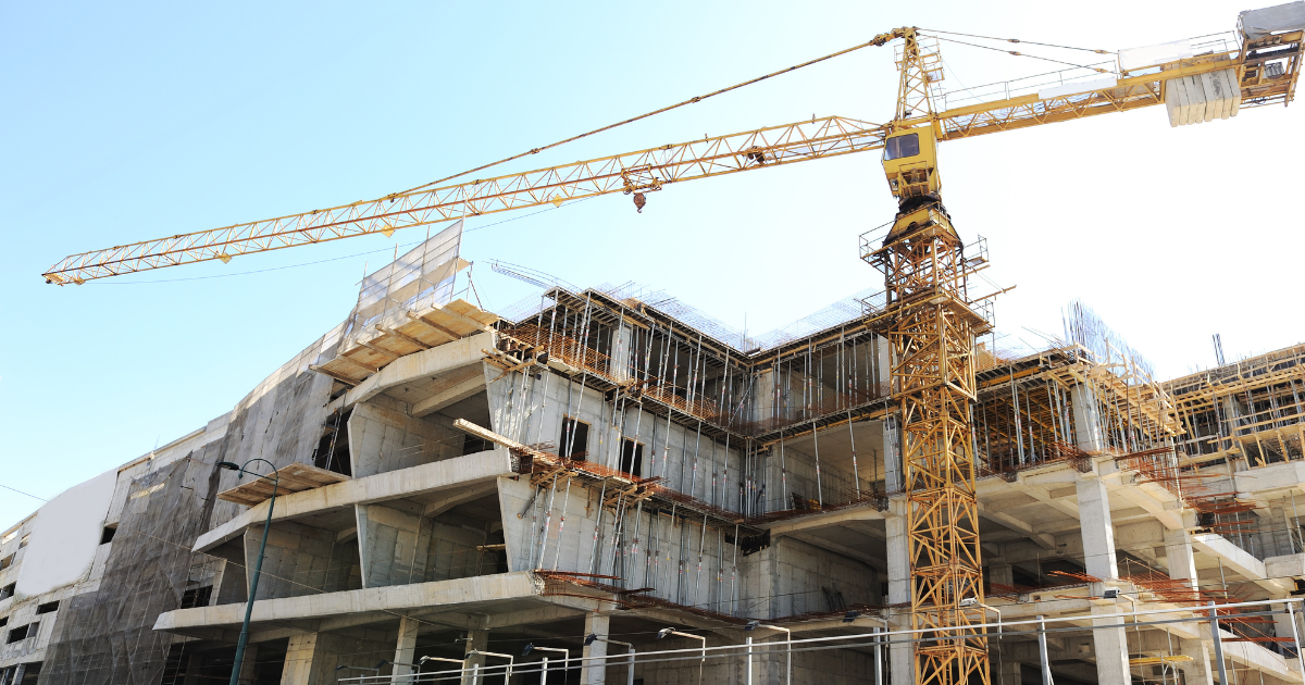 Sanatoria edilizia negata se il terreno è instabile, la conformità urbanistica non basta
